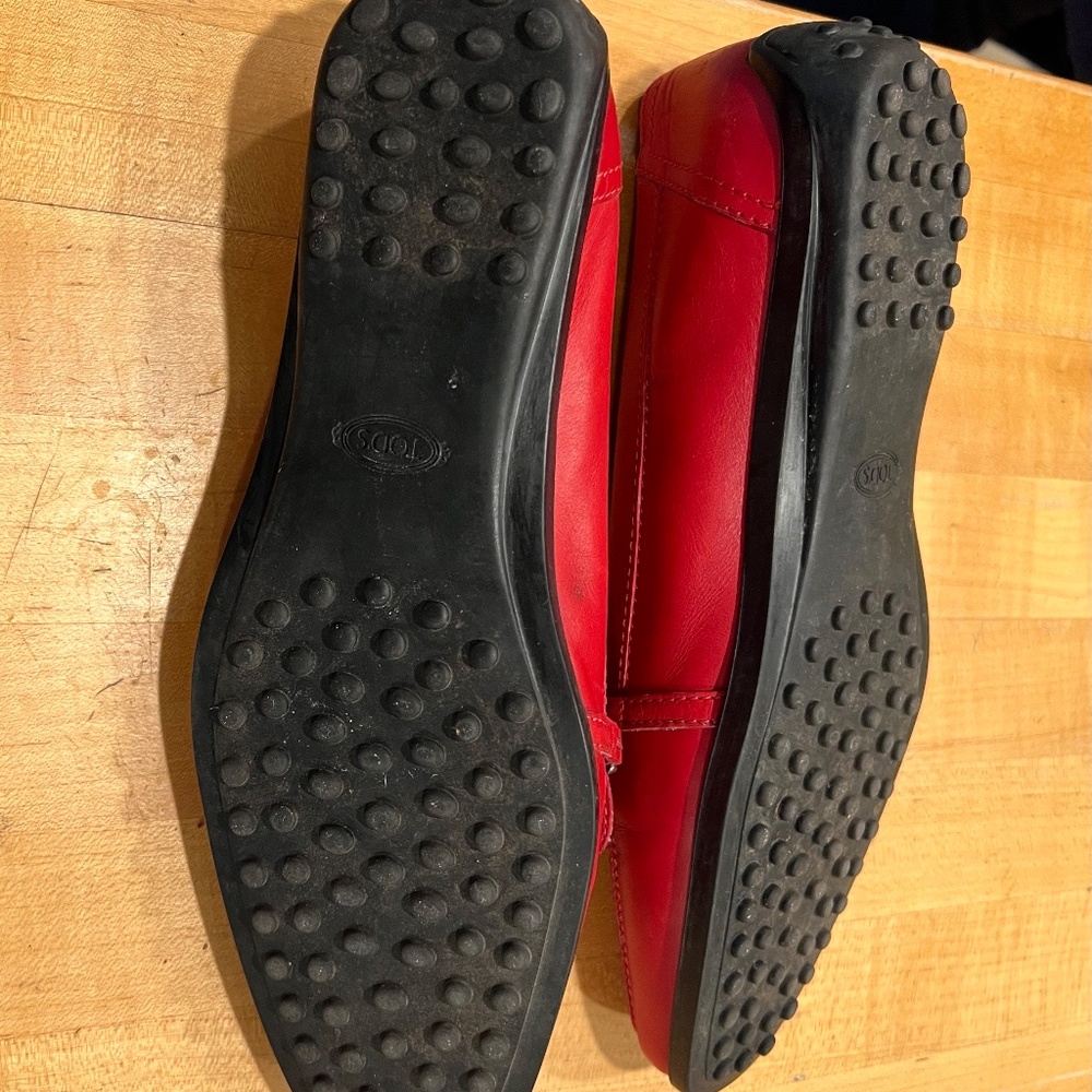 TOD'S Red Leather Loafers for Women 8.5 U.S. - Picture 5 of 8